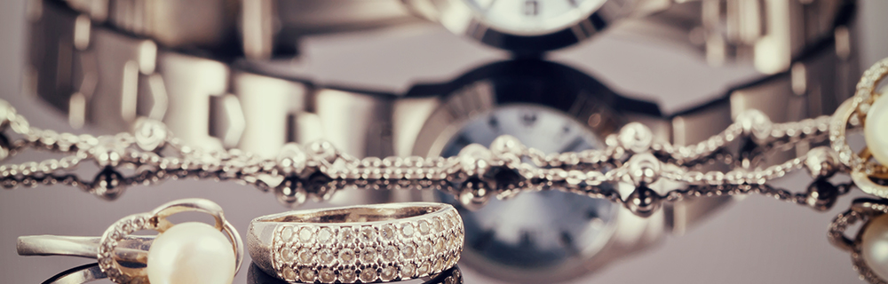 מדריך לקניית תכשיטים לאישה או שעון מתנה לגבר באינטרנט, וגם חנויות מומלצות שחייבים להכיר