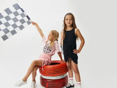 גולף קידס - אופנה לילדים אונליין, סניפים ומבצעים