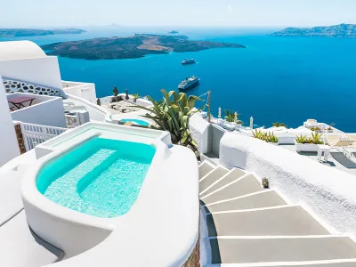 חבילת נופש או הזמנה של מלון וטיסה בנפרד?