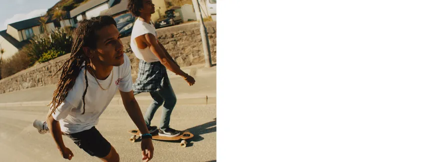 מבחר פרטי לבוש אופנתיים