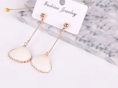 לקנות עגילי צדפות תלויים בחנות אליאקספרס - Aliexpress