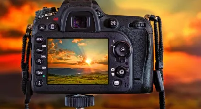 adorama  -  0.5% החזר כספי